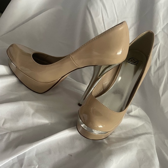 Diva Shoes - Beige Diva HIGH heels